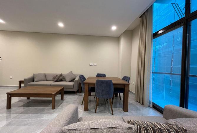 915993 - Property Image 2