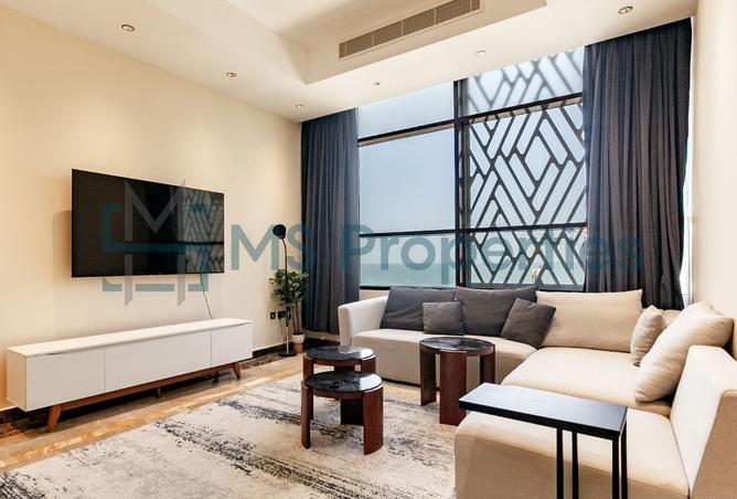 949020 - Property Image 2
