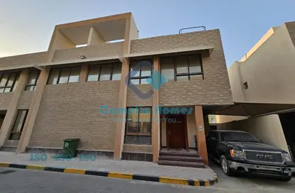 مجمع سكني - 4 غرف نوم - 5 حمامات للايجار في أم صلال محمد - أم صلال محمد - الدوحة