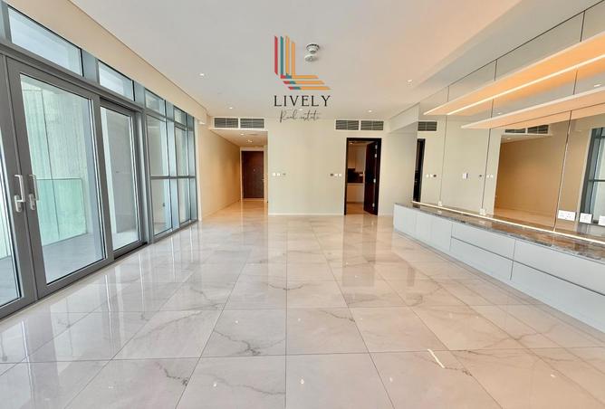 948877 - Property Image 2