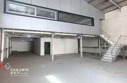 Warehouse - Studio - 7+ Bathrooms for rent in Industrial Area 1 - Industrial Area - Doha