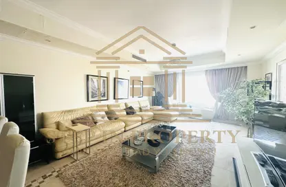 شقة - 2 غرف نوم - 3 حمامات للايجار في طريق بورتو الشرقي - بورتو أرابيا - جزيرة اللؤلؤة - الدوحة