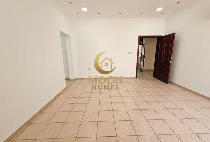 971599 - Property Image 3