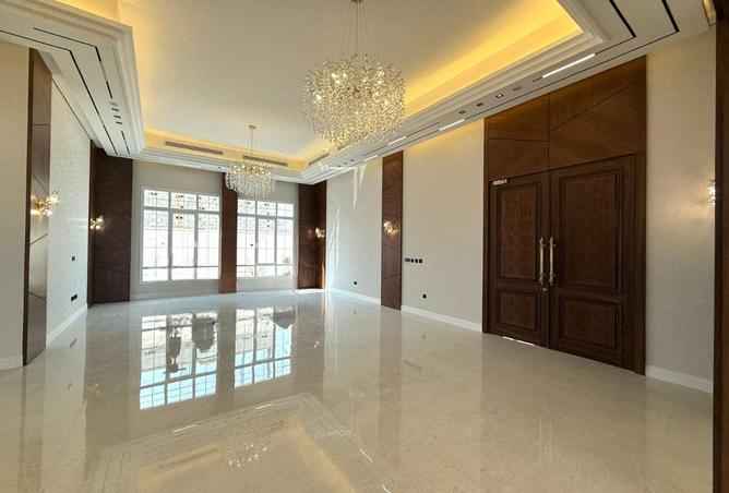 940708 - Property Image 3