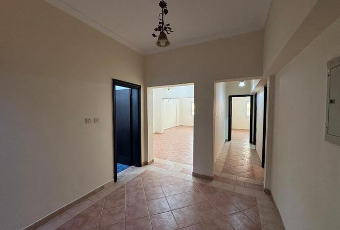 981294 - Property Image 2