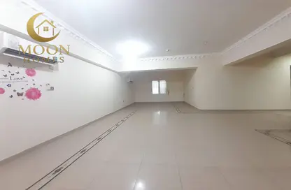 Apartment - 2 Bedrooms - 2 Bathrooms for rent in Old Airport Road - Old Airport Road - Doha Apartment - 2 Bedrooms - 2 Bathrooms for rent in Old Airport Road - Old Airport Road - Doha