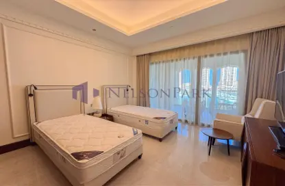 Apartment - 2 Bedrooms - 3 Bathrooms for rent in The St. Regis Marsa Arabia Island - Marsa Arabia - The Pearl Island - Doha