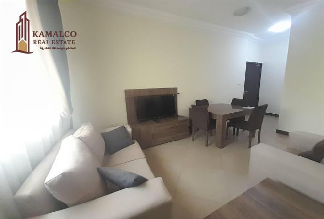 957117 - Property Image 2