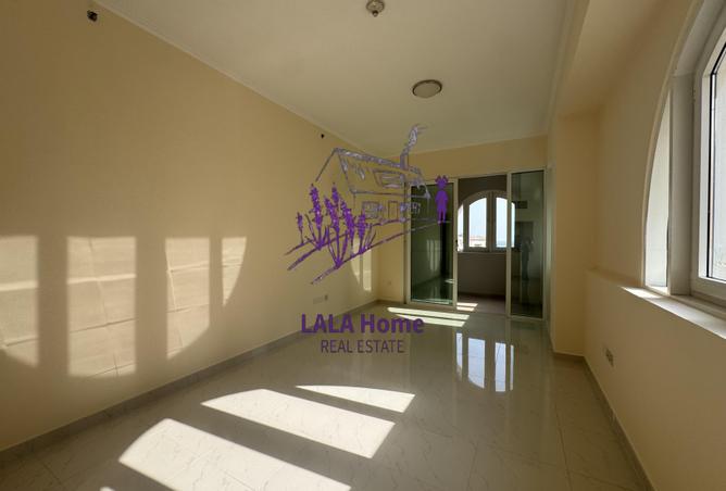 935265 - Property Image 3