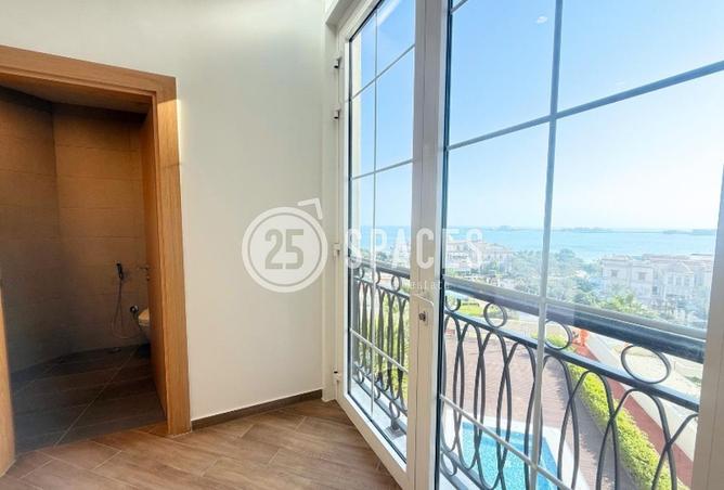 900670 - Property Image 2