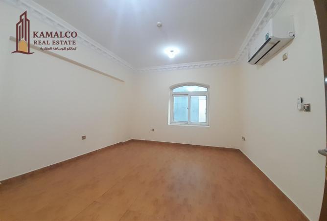 954059 - Property Image 3