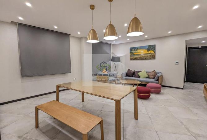 954709 - Property Image 3