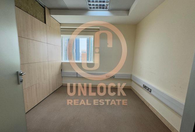 999115 - Property Image 3