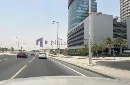 Retail - Studio - 2 Bathrooms for rent in Marina District - Lusail