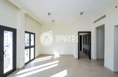 Apartment - 1 Bedroom - 2 Bathrooms for rent in Murano - Qanat Quartier - The Pearl Island - Doha