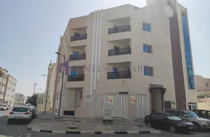 بناية كاملة للبيع في بن عمران - فريج بن عمران - الدوحة
