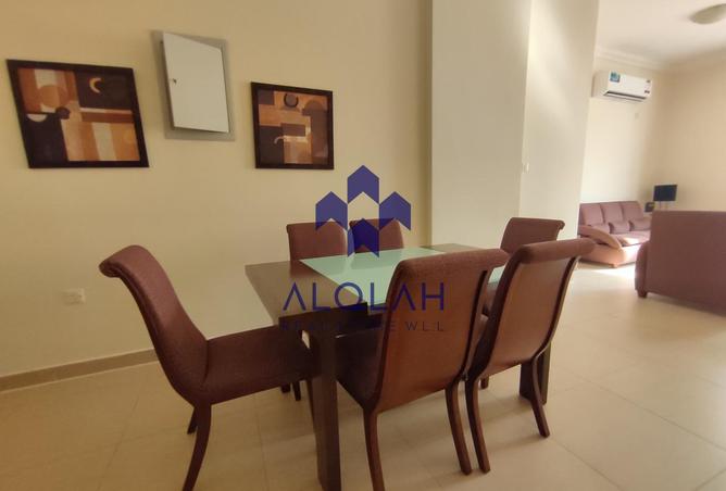 896665 - Property Image 2