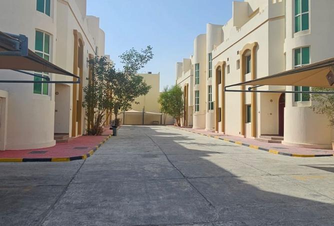 990751 - Property Image 2