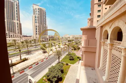 Apartment - 1 Bedroom - 2 Bathrooms for sale in West Porto Drive - Porto Arabia - The Pearl Island - Doha