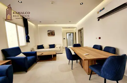 Apartment - 2 Bedrooms - 2 Bathrooms for rent in Umm Ghuwalina - Umm Ghuwailina - Doha