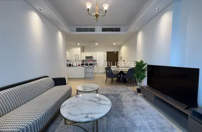 Apartment - 2 Bedrooms - 2 Bathrooms for rent in Marina Tower 21 - Marina District - Lusail