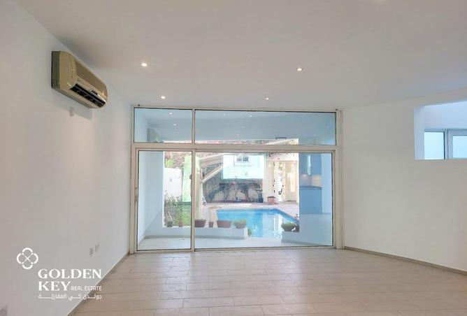 934787 - Property Image 3