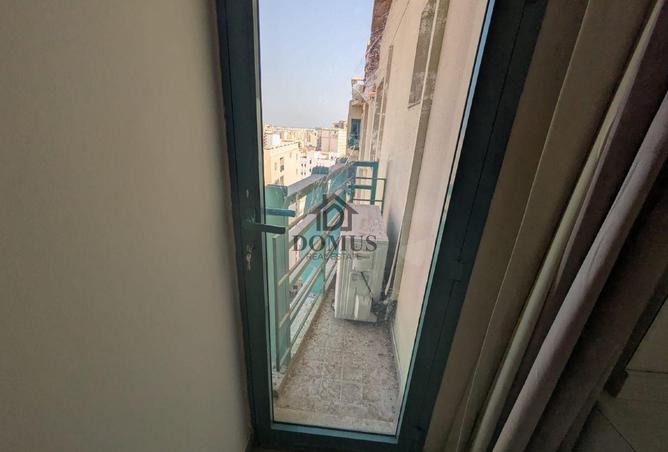 933179 - Property Image 3
