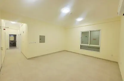 شقة - 2 غرف نوم - 2 حمامات للايجار في شارع نجمه - نجمة - الدوحة شقة - 2 غرف نوم - 2 حمامات للايجار في شارع نجمه - نجمة - الدوحة