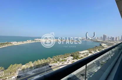 شقة - 2 غرف نوم - 3 حمامات للايجار في برج البراحة - منطقة المارينا - الوسيل