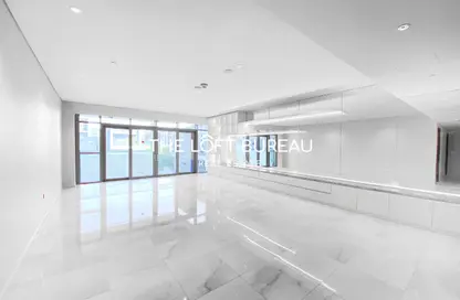 Apartment - 2 Bedrooms - 3 Bathrooms for sale in Qetaifan Islands - Lusail