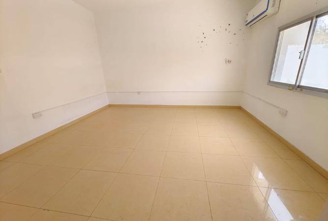 925938 - Property Image 3