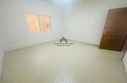 Apartment - 2 Bedrooms - 2 Bathrooms for rent in Musheireb - Musheireb - Doha
