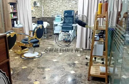 Shop - Studio - 1 Bathroom for sale in Al Sadd Road - Al Sadd - Doha