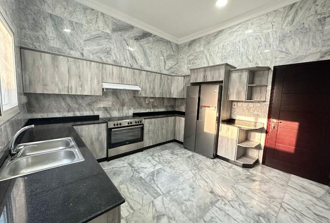 940428 - Property Image 3