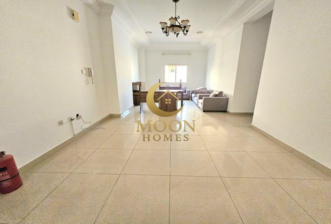 972040 - Property Main Image