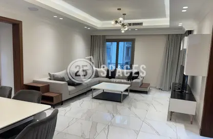 Apartment - 2 Bedrooms - 2 Bathrooms for rent in Giardino Apartments - The Pearl Island - Doha