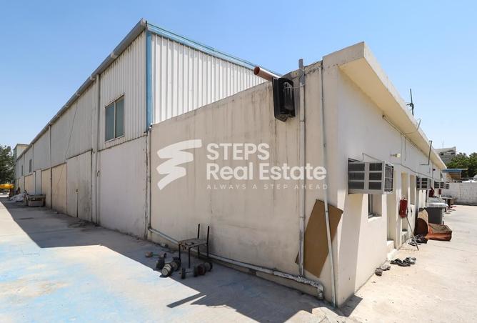 967076 - Property Image 2