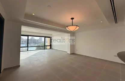 Apartment - 1 Bedroom - 2 Bathrooms for rent in Porto Arabia Townhouses - Porto Arabia - The Pearl Island - Doha