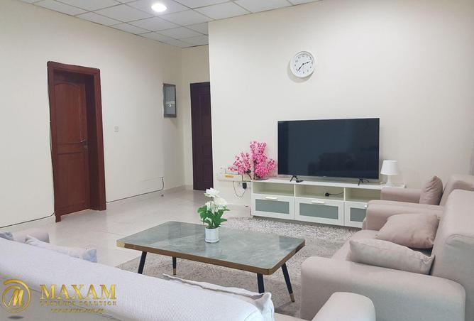 944668 - Property Image 2