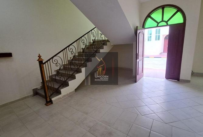 996468 - Property Image 2