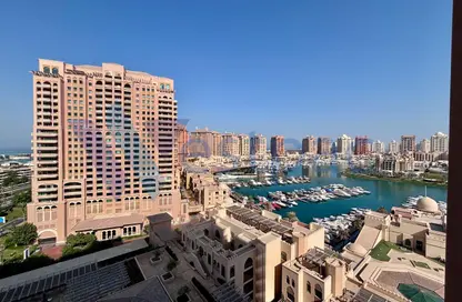 Apartment - 2 Bedrooms - 3 Bathrooms for rent in East Porto Drive - Porto Arabia - The Pearl Island - Doha