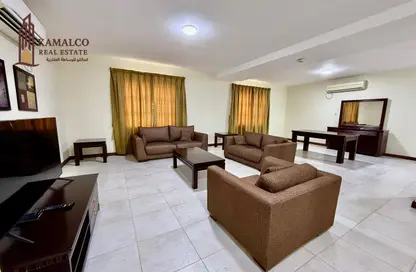 Apartment - 3 Bedrooms - 3 Bathrooms for rent in Al Mansoura - Al Mansoura - Doha