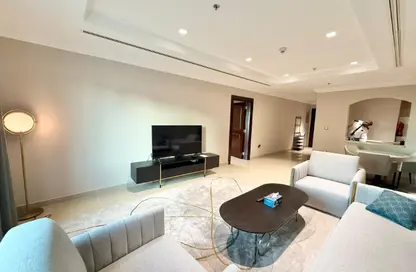 Apartment - 1 Bedroom - 2 Bathrooms for rent in La Croisette - Porto Arabia - The Pearl Island - Doha