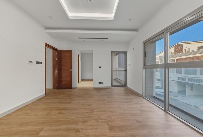 953459 - Property Image 3