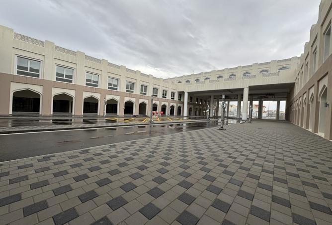 998741 - Property Image 2