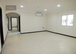 صورةغرفة فارغة لـ: شقة - 3 غرف نوم - 3 حمامات للكراء في منتزه 10 - المنتزه - الدوحة, صورة 1