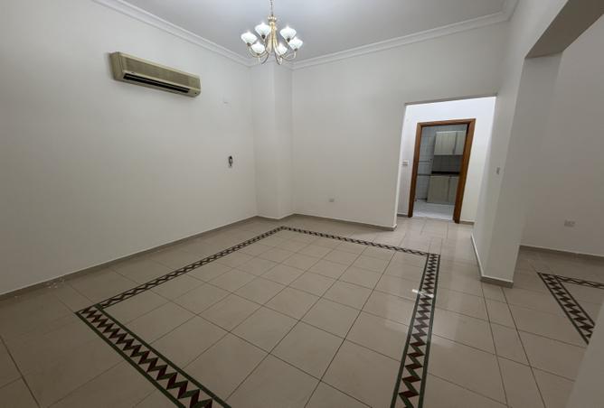 1000982 - Property Image 2