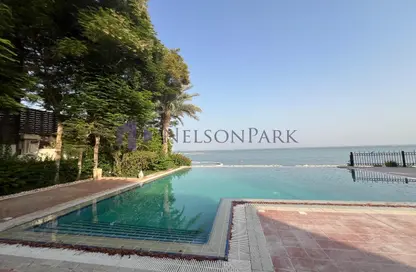 Villa - 4 Bedrooms - 5 Bathrooms for rent in La Plage Villas - The Villas - The Pearl Island - Doha