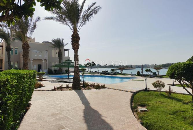 940413 - Property Image 2