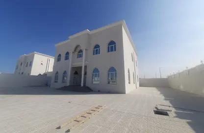 Villa - 7 Bedrooms - 6 Bathrooms for rent in Al Wukair - Al Wukair - Al Wakra
